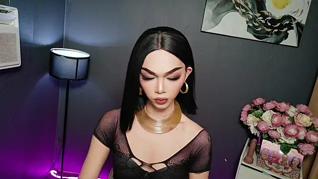 BelindaAbundance online show from November 22, 1:32 pm