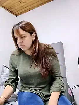 CARITOMIO online show from April 15, 9:26 pm