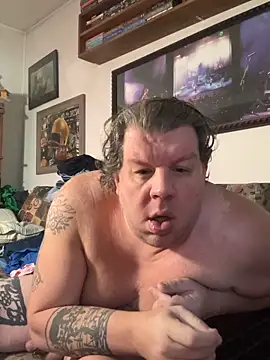 Stephanie1984 online show from December 14, 1:05 pm