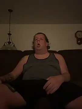 Stephanie1984 online show from April 19, 2:33 am