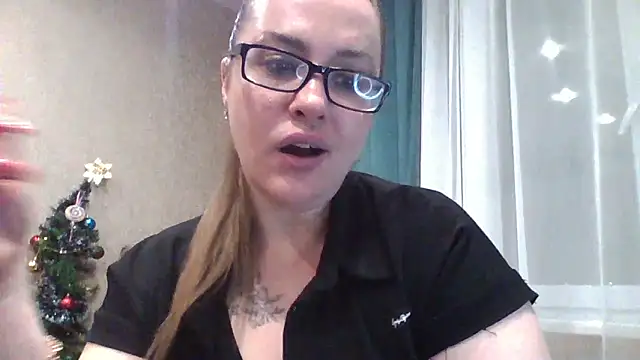 karina160000 online show from December 18, 2:45 pm