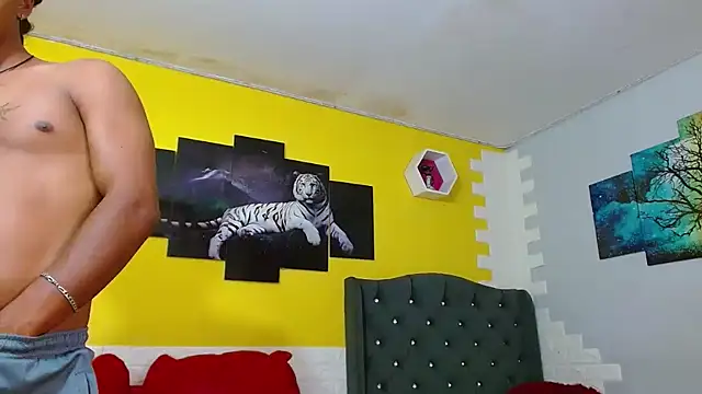 bull cam online show from October 20, 5:35 pm