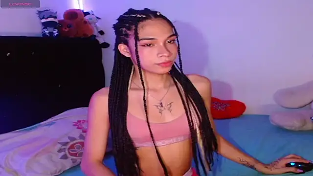 Snapshot of NathaliaPaz_ chatting on May 16, 12:04 pm NathaliaPaz online show from May 16, 12:04 pm