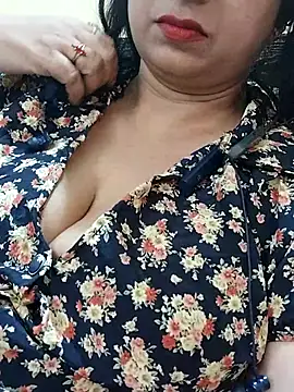 Janvi -Love online show from September 13, 6:13 am