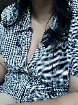 Janvi -Love online show from September 21, 5:42 am