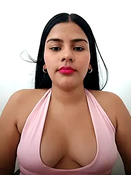 daringxxxhot online show from September 16, 1:01 pm