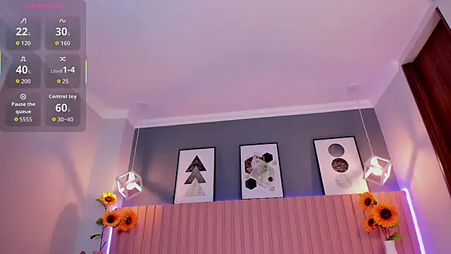 Nina Ford online show from December 2, 3:23 am