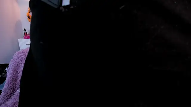 Nina Ford online show from April 23, 3:19 am