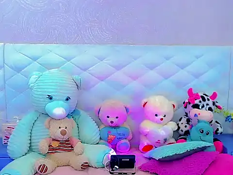 Snapshot of hanna_sweett34 chatting on September 10, 3:50 am hanna sweett34 online show from September 10, 3:50 am