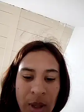 dali0420 online show from October 11, 11:09 am