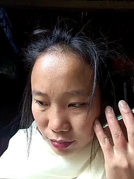 Snapshot of liu-liusexy chatting on November 15, 2:20 am liu-liusexy online show from November 15, 2:20 am