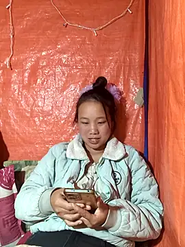 Snapshot of liu-liusexy chatting on November 18, 1:04 pm liu-liusexy online show from November 18, 1:04 pm