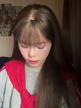 Snapshot of SarahBeii chatting on December 15, 3:44 am SarahBeii online show from December 15, 3:44 am