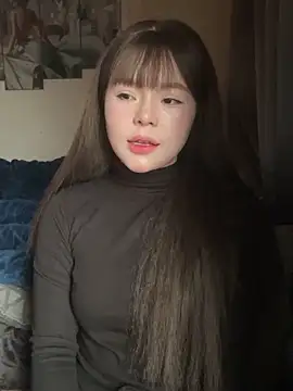 Snapshot of SarahBeii chatting on December 16, 5:34 am SarahBeii online show from December 16, 5:34 am