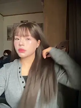 Snapshot of SarahBeii chatting on December 20, 3:24 am SarahBeii online show from December 20, 3:24 am