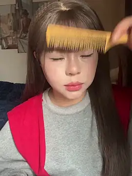 Snapshot of SarahBeii chatting on December 21, 3:24 am SarahBeii online show from December 21, 3:24 am