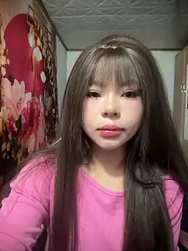 Snapshot of SarahBeii chatting on February 20, 3:25 am SarahBeii online show from February 20, 3:25 am