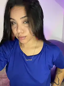 P A U L I N A  online show from September 25, 3:21 am