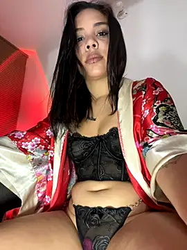 P A U L I N A  online show from October 22, 5:08 am