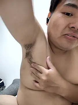 Snapshot of sho1101music chatting on September 9, 1:54 pm sho1101music online show from September 9, 1:54 pm