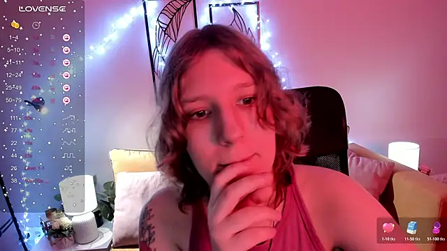 Hailey Foxy online show from October 22, 8:58 am