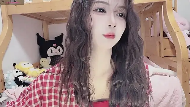 Sue101010 online show from October 31, 4:30 pm