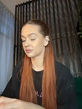 LittleFox    online show from February 18, 5:25 am