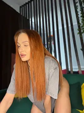 LittleFox    online show from April 21, 7:03 am