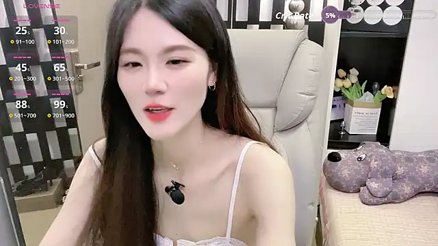 Yueyue-MM online show from April 19, 1:21 pm