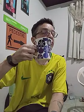 dinho carioca online show from December 5, 7:50 am