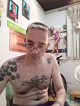 dinho carioca online show from February 18, 2:57 pm