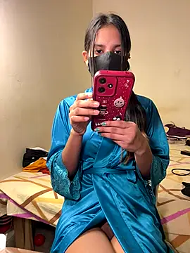 Hoty-Poonam online show from October 9, 9:46 pm