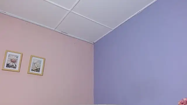 lourdes moon22 online show from September 12, 12:38 pm