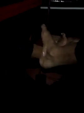 Snapshot of HIIMSINGLEBOY chatting on October 30, 1:12 pm HIIMSINGLEBOY online show from October 30, 1:12 pm