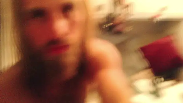 JuliCarl online show from August 9, 11:31 pm