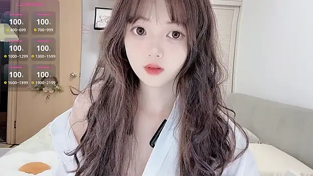 Snapshot of DDDDDoremi chatting on October 2, 2:51 am DDDDDoremi online show from October 2, 2:51 am