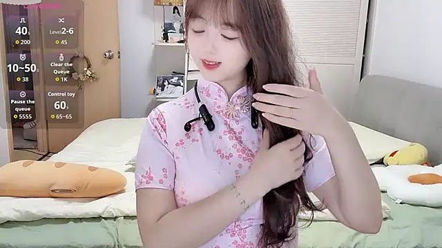 Snapshot of DDDDDoremi chatting on October 15, 3:06 am DDDDDoremi online show from October 15, 3:06 am