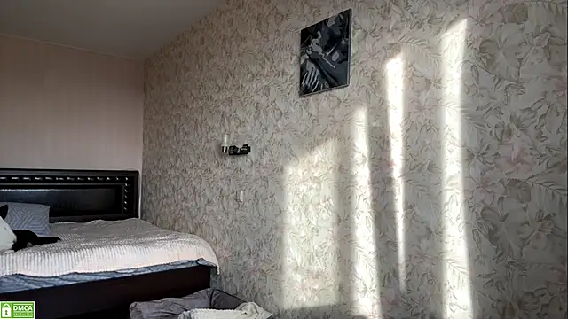 Snapshot of ElisabetLorney chatting on November 8, 8:14 am ElisabetLorney online show from November 8, 8:14 am