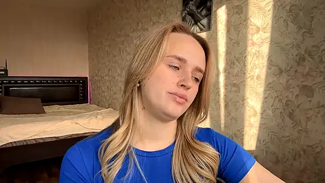 Snapshot of ElisabetLorney chatting on November 20, 8:03 am ElisabetLorney online show from November 20, 8:03 am