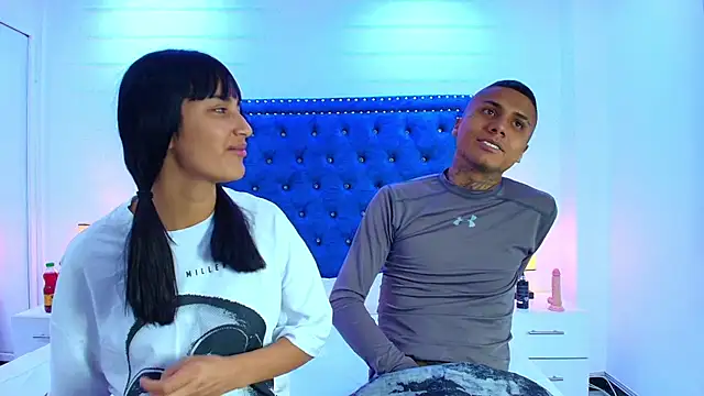 Damian and roxanne online show from January 15, 12:43 pm