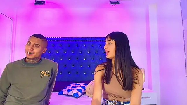 Damian and roxanne online show from April 21, 12:44 pm