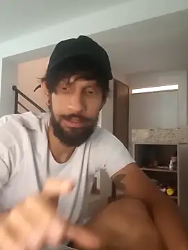 Alejandro92 cali online show from March 9, 9:30 pm