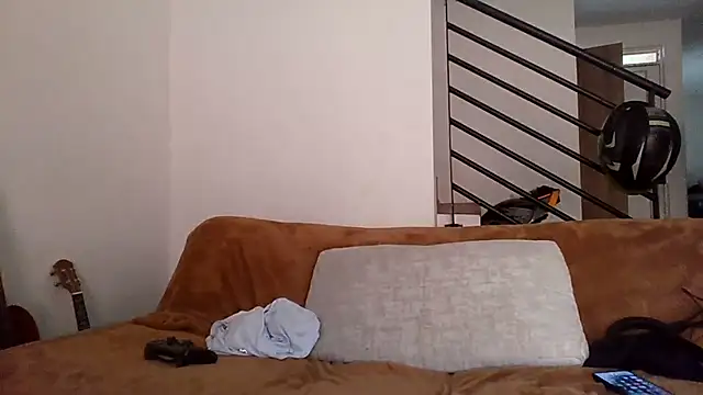 Snapshot of Alejandro92_cali chatting on June 29, 4:29 pm Alejandro92 cali online show from June 29, 4:29 pm