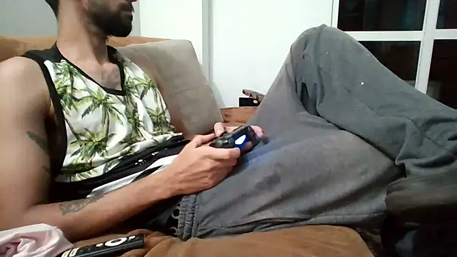 Snapshot of Alejandro92_cali chatting on July 13, 4:59 am Alejandro92 cali online show from July 13, 4:59 am