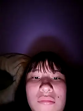 Zulema R1 online show from April 21, 10:45 pm