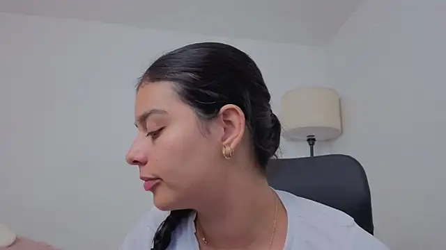 valerihouse online show from October 1, 11:55 pm