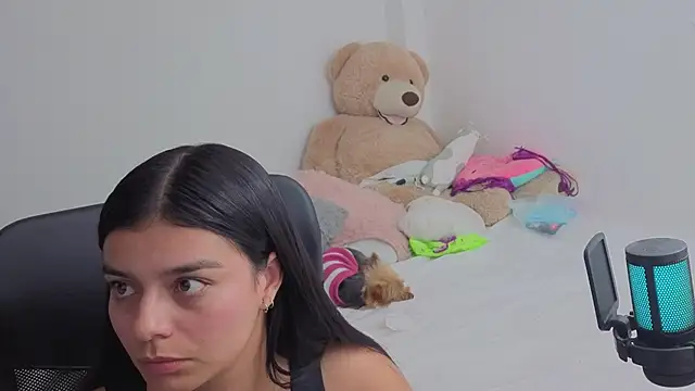 valerihouse online show from March 13, 1:56 am