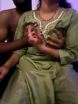 Naughty couple live online show from November 3, 10:38 am