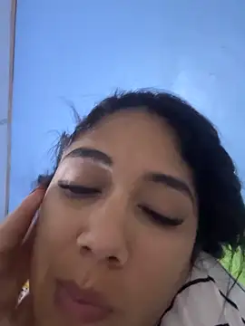 Snapshot of Isabella-2709 chatting on October 1, 12:05 am Isabella-2709 online show from October 1, 12:05 am