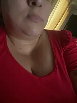 Snapshot of bruna438 chatting on November 12, 9:42 am bruna438 online show from November 12, 9:42 am